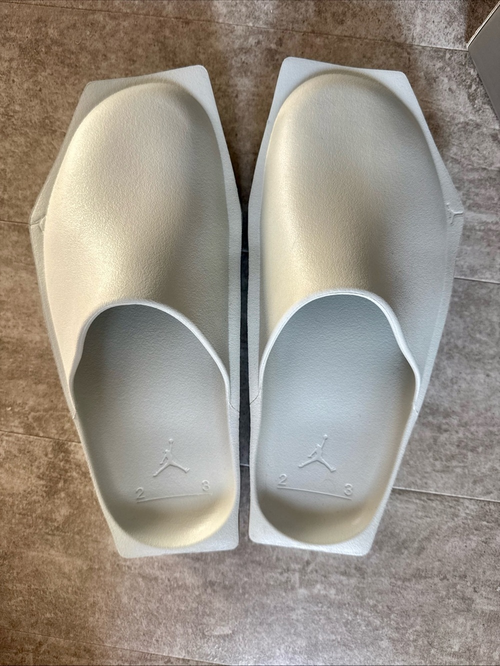 Air Jordan Slide Mules Hex in Light Grey 12 women’s